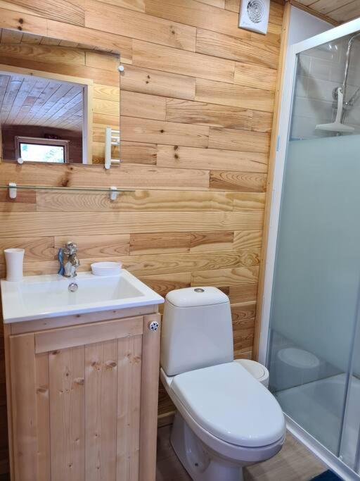 屈热莱潘Tiny House Roulotte别墅 外观 照片